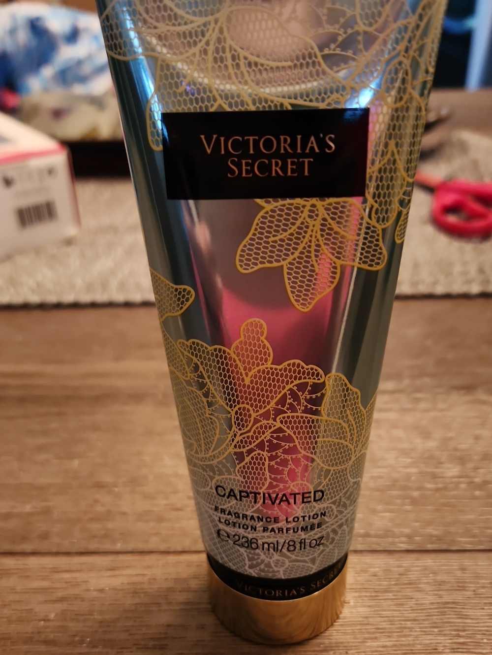 Victorias Secret NEW Captivated Lotion